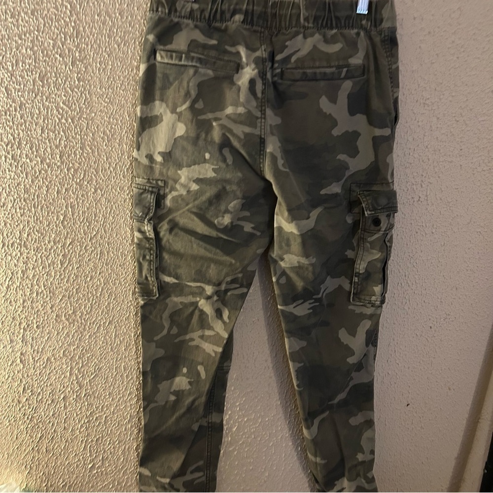 Old Navy Men's Green Camouflage Cargo Jogger Pants Size Small - Picture 4 of 11